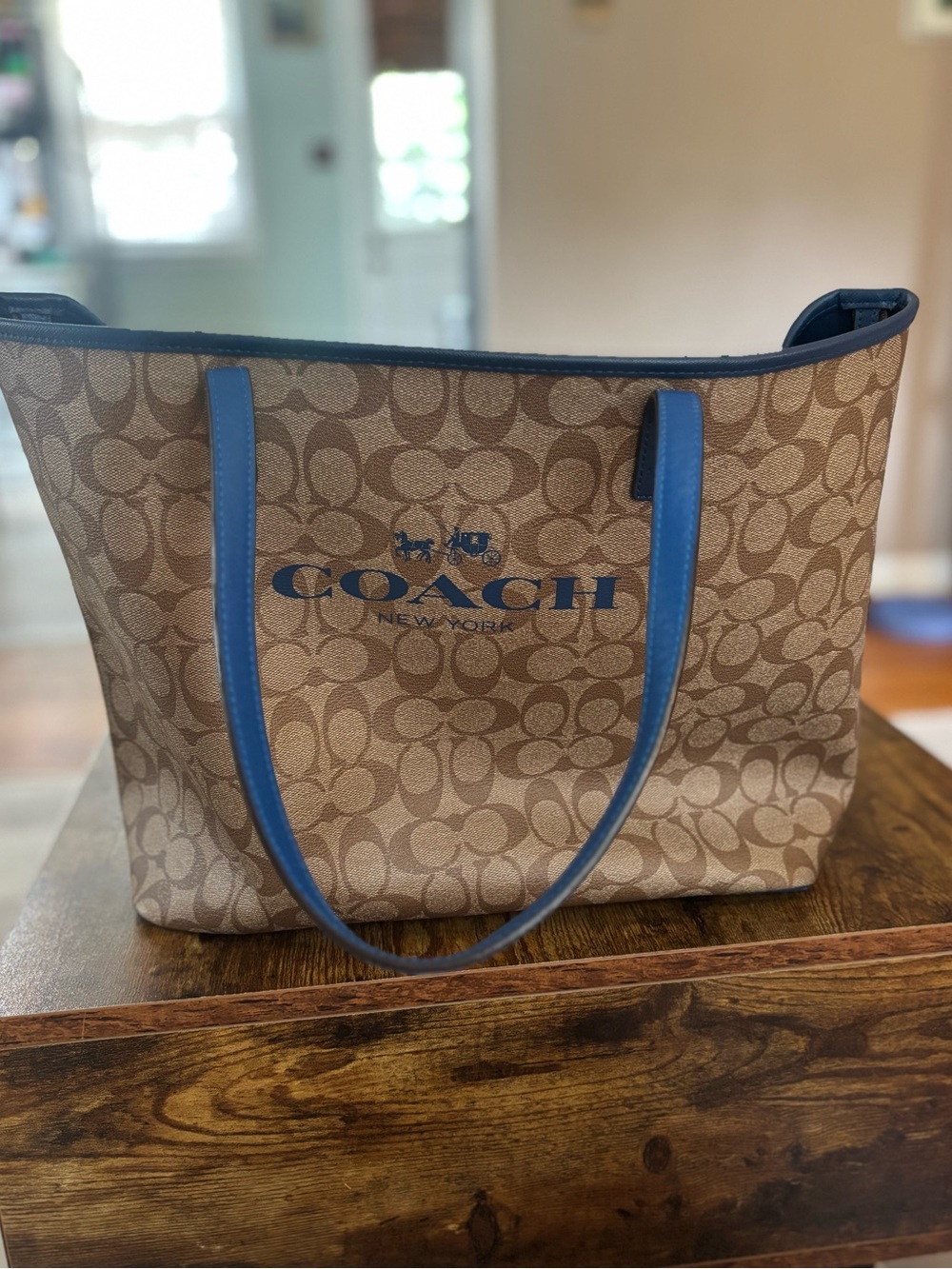 Coach City Tote Bag in signature canvas with a Sand/Pacific Blue graphic trim